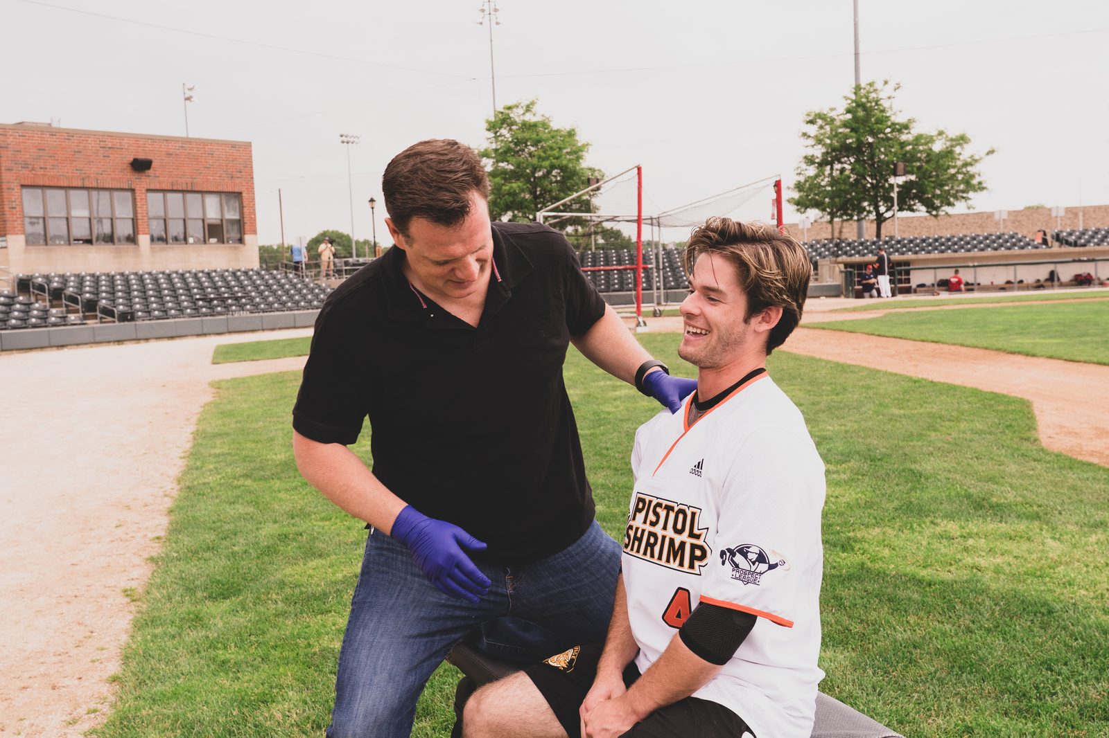 Dr. Justin Hunter working with a Pistol Shrimps athlete